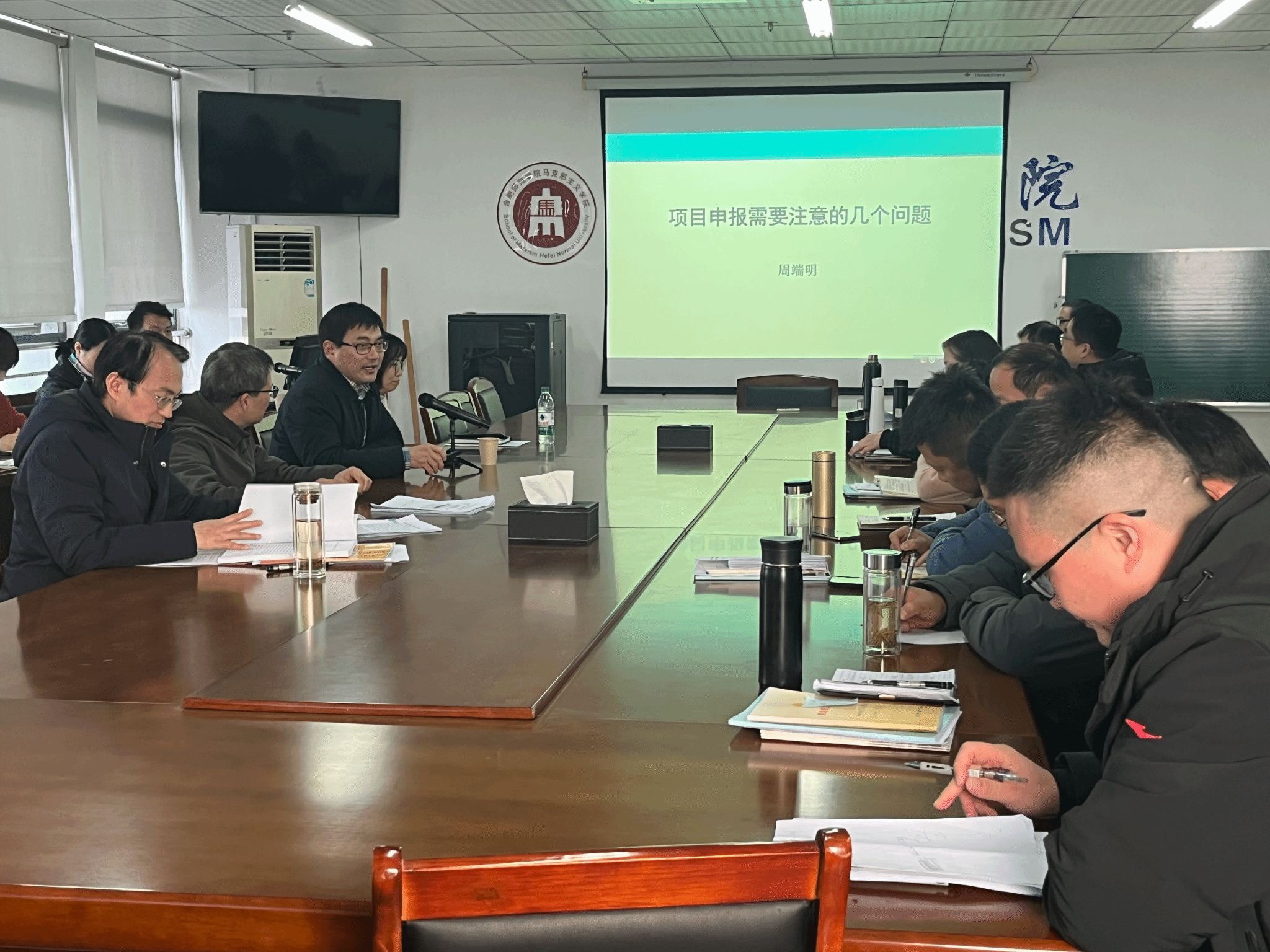 院领导深入beat365官方网站调研指导科研工作